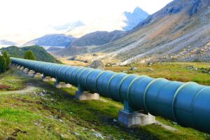 Pressurized Water Pipe Pipeline Tube  - LoggaWiggler / Pixabay